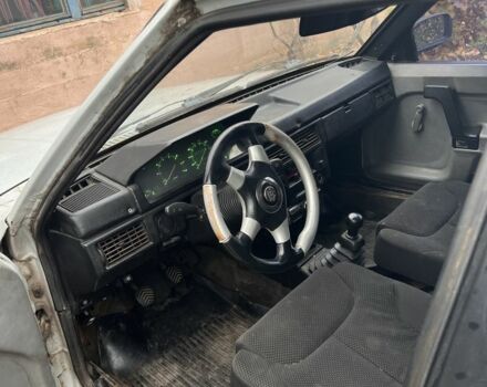 Серый Москвич / АЗЛК 2141, объемом двигателя 1.5 л и пробегом 250 тыс. км за 358 $, фото 3 на Automoto.ua