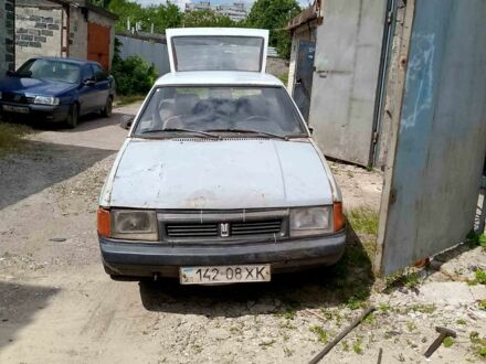 Москвич / АЗЛК 2141 1991 в Харькове на Automoto.ua Серый Москвич / АЗЛК 2141, объемом двигателя 0 л и пробегом 25 тыс. км за 336 $, фото 1 на Automoto.ua