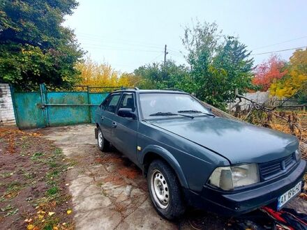 Москвич / АЗЛК 2141 1991 в Харькове на Automoto.ua Серый Москвич / АЗЛК 2141, объемом двигателя 1.5 л и пробегом 0 тыс. км за 900 $, фото 1 на Automoto.ua