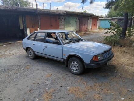 Москвич / АЗЛК 2141 1992 в Кривом Роге на Automoto.ua Серый Москвич / АЗЛК 2141, объемом двигателя 0 л и пробегом 80 тыс. км за 1016 $, фото 1 на Automoto.ua