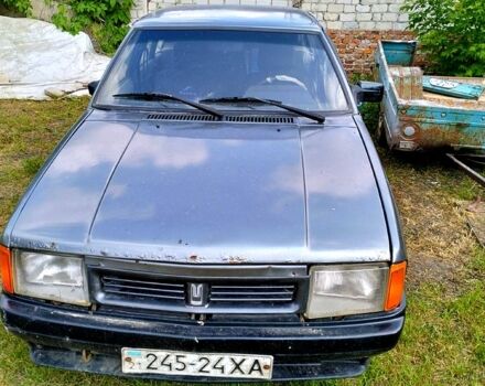 Серый Москвич / АЗЛК 2141, объемом двигателя 1.6 л и пробегом 200 тыс. км за 650 $, фото 1 на Automoto.ua