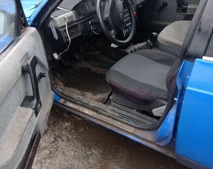 Синий Москвич / АЗЛК 2141, объемом двигателя 0 л и пробегом 345 тыс. км за 201 $, фото 2 на Automoto.ua