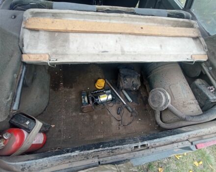 Москвич / АЗЛК 2141 1990 в Новомосковске на Automoto.ua Синий Москвич / АЗЛК 2141, объемом двигателя 1.7 л и пробегом 330 тыс. км за 429 $, фото 6 на Automoto.ua