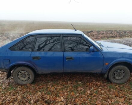 Синий Москвич / АЗЛК 2141, объемом двигателя 1.5 л и пробегом 199 тыс. км за 750 $, фото 3 на Automoto.ua