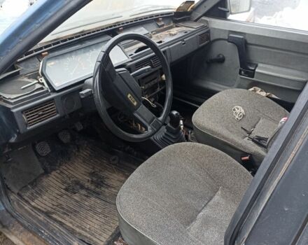 Синій Москвич / АЗЛК 2141, об'ємом двигуна 1.6 л та пробігом 125 тис. км за 400 $, фото 5 на Automoto.ua