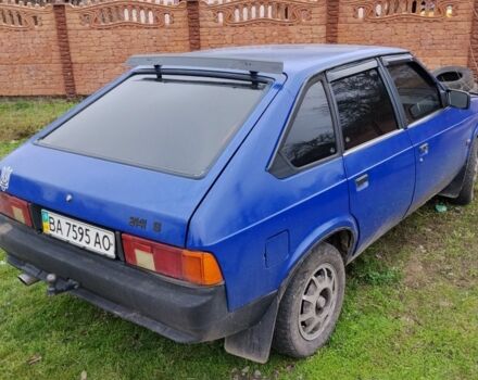 Синий Москвич / АЗЛК 2141, объемом двигателя 1 л и пробегом 200 тыс. км за 831 $, фото 2 на Automoto.ua