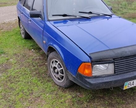 Синий Москвич / АЗЛК 2141, объемом двигателя 1 л и пробегом 200 тыс. км за 831 $, фото 3 на Automoto.ua