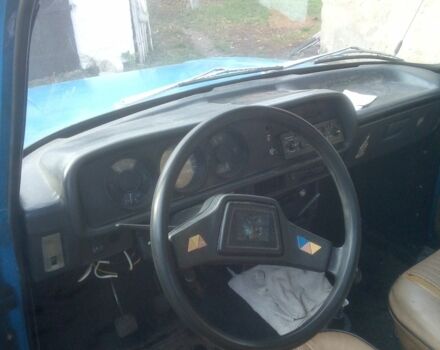 Москвич / АЗЛК 2141 1987 в Ровно на Automoto.ua Синий Москвич / АЗЛК 2141, объемом двигателя 1.5 л и пробегом 800 тыс. км за 350 $, фото 6 на Automoto.ua