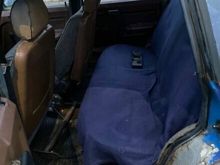 Синій Москвич / АЗЛК 2141, об'ємом двигуна 1.8 л та пробігом 1000 тис. км за 238 $, фото 1 на Automoto.ua