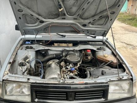 Москвич / АЗЛК 2141 1991 в Обухове на Automoto.ua Синий Москвич / АЗЛК 2141, объемом двигателя 1.5 л и пробегом 128 тыс. км за 655 $, фото 1 на Automoto.ua