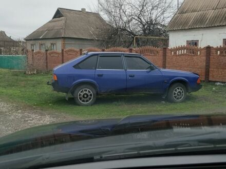 Синій Москвич / АЗЛК 2141, об'ємом двигуна 1 л та пробігом 200 тис. км за 831 $, фото 1 на Automoto.ua