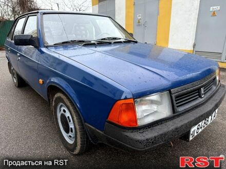 Синий Москвич / АЗЛК 2141, объемом двигателя 1.5 л и пробегом 104 тыс. км за 850 $, фото 1 на Automoto.ua