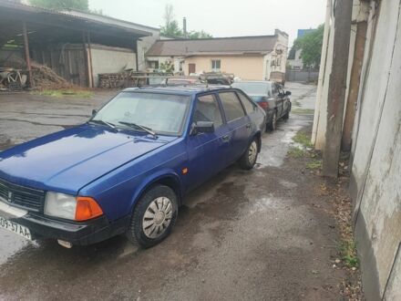 Москвич / АЗЛК 2141 1993 у Кривому Розі на Automoto.ua Синій Москвич / АЗЛК 2141, об'ємом двигуна 0 л та пробігом 70 тис. км за 600 $, фото 1 на Automoto.ua