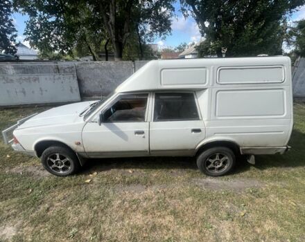 Белый Москвич / АЗЛК 2901, объемом двигателя 1.7 л и пробегом 1000 тыс. км за 1000 $, фото 3 на Automoto.ua