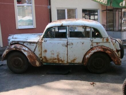 Москвич / АЗЛК 400 1950 в Полтаве на Automoto.ua Синий Москвич / АЗЛК 400, объемом двигателя 0 л и пробегом 1 тыс. км за 1650 $, фото 1 на Automoto.ua