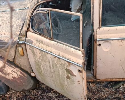 Зеленый Москвич / АЗЛК 400, объемом двигателя 0 л и пробегом 200 тыс. км за 523 $, фото 7 на Automoto.ua