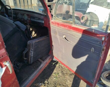 Москвич / АЗЛК 401 1951 в Одессе на Automoto.ua Красный Москвич / АЗЛК 401, объемом двигателя 1 л и пробегом 30 тыс. км за 1000 $, фото 7 на Automoto.ua