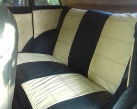 Москвич / АЗЛК 401 1954 в Полтаве на Automoto.ua Красный Москвич / АЗЛК 401, объемом двигателя 1.4 л и пробегом 1000 тыс. км за 3000 $, фото 2 на Automoto.ua