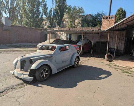 Сірий Москвич / АЗЛК 401, об'ємом двигуна 1.6 л та пробігом 1000 тис. км за 2500 $, фото 1 на Automoto.ua