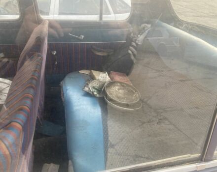 Фиолетовый Москвич / АЗЛК 403, объемом двигателя 0 л и пробегом 612 тыс. км за 2860 $, фото 6 на Automoto.ua