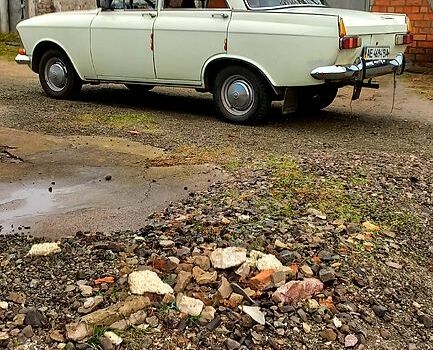 Белый Москвич / АЗЛК 412, объемом двигателя 1.5 л и пробегом 0 тыс. км за 500 $, фото 2 на Automoto.ua