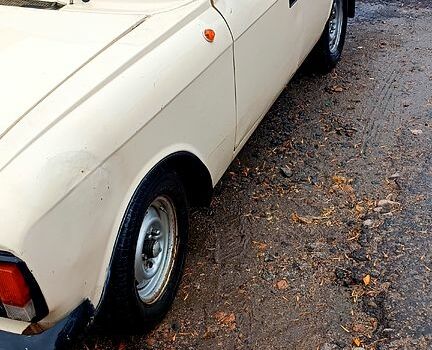 Белый Москвич / АЗЛК 412, объемом двигателя 1.5 л и пробегом 73 тыс. км за 489 $, фото 1 на Automoto.ua