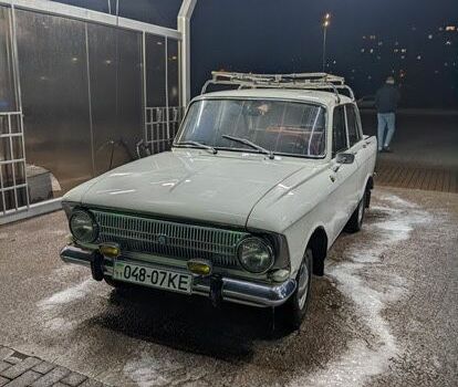 Белый Москвич / АЗЛК 412, объемом двигателя 1.4 л и пробегом 999 тыс. км за 400 $, фото 1 на Automoto.ua