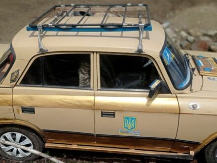 Москвич / АЗЛК 412 1988 у Хмельницькому на Automoto.ua Бежевий Москвич / АЗЛК 412, об'ємом двигуна 1.48 л та пробігом 68 тис. км за 217 $, фото 1 на Automoto.ua