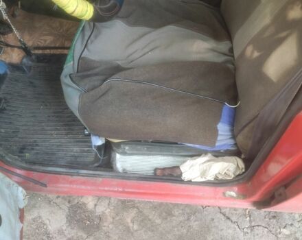 Красный Москвич / АЗЛК 412, объемом двигателя 1 л и пробегом 49 тыс. км за 287 $, фото 2 на Automoto.ua