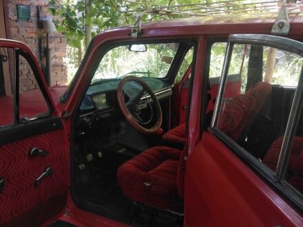 Москвич / АЗЛК 412 1972 в Житомире на Automoto.ua Красный Москвич / АЗЛК 412, объемом двигателя 1.6 л и пробегом 65 тыс. км за 370 $, фото 1 на Automoto.ua