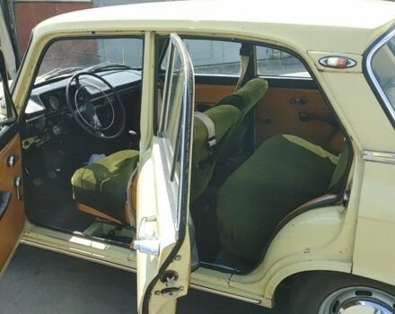 Желтый Москвич / АЗЛК 412, объемом двигателя 0 л и пробегом 92 тыс. км за 596 $, фото 6 на Automoto.ua