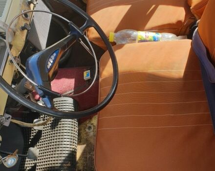 Желтый Москвич / АЗЛК 412, объемом двигателя 1.5 л и пробегом 73 тыс. км за 713 $, фото 6 на Automoto.ua