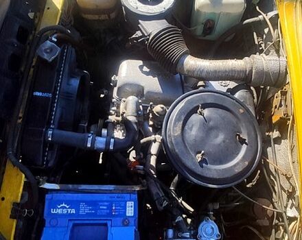 Желтый Москвич / АЗЛК 412, объемом двигателя 1.5 л и пробегом 60 тыс. км за 600 $, фото 13 на Automoto.ua