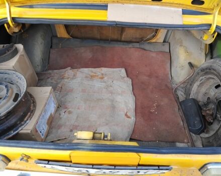 Жовтий Москвич / АЗЛК 412, об'ємом двигуна 0.15 л та пробігом 92 тис. км за 286 $, фото 7 на Automoto.ua