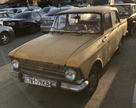 Желтый Москвич / АЗЛК 412, объемом двигателя 1.5 л и пробегом 76 тыс. км за 219 $, фото 1 на Automoto.ua