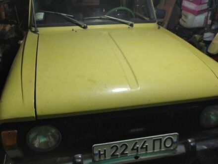 Желтый Москвич / АЗЛК 412, объемом двигателя 0 л и пробегом 80 тыс. км за 413 $, фото 1 на Automoto.ua