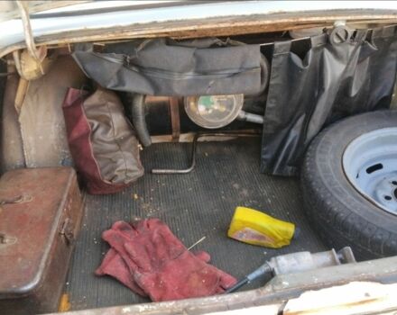 Серый Москвич / АЗЛК 412, об'ємом двигуна 0 л та пробігом 360 тис. км за 480 $, фото 5 на Automoto.ua