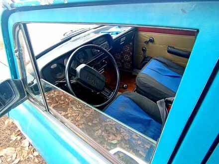 Москвич / АЗЛК 412 1980 в Славянске на Automoto.ua Синий Москвич / АЗЛК 412, объемом двигателя 1.5 л и пробегом 0 тыс. км за 350 $, фото 1 на Automoto.ua