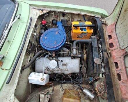 Зелений Москвич / АЗЛК 412, об'ємом двигуна 1 л та пробігом 300 тис. км за 548 $, фото 3 на Automoto.ua