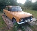 Оранжевый Москвич / АЗЛК 412, объемом двигателя 1.5 л и пробегом 100 тыс. км за 484 $, фото 1 на Automoto.ua