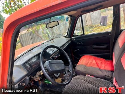 Москвич / АЗЛК 412 1981 у Томаківка на Automoto.ua Помаранчевий Москвич / АЗЛК 412, об'ємом двигуна 1.5 л та пробігом 132 тис. км за 360 $, фото 1 на Automoto.ua