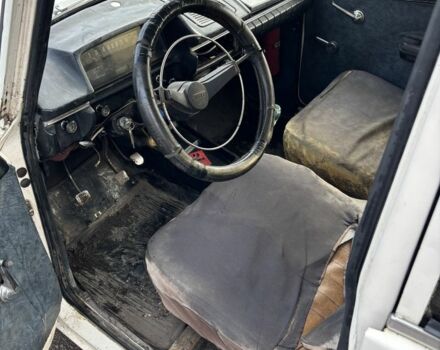 Белый Москвич / АЗЛК 426, объемом двигателя 1.5 л и пробегом 300 тыс. км за 400 $, фото 6 на Automoto.ua