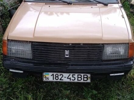 Москвич / АЗЛК Інша 1989 у Коростене на Automoto.ua Коричневий Москвич / АЗЛК Інша, об'ємом двигуна 0 л та пробігом 100 тис. км за 484 $, фото 1 на Automoto.ua