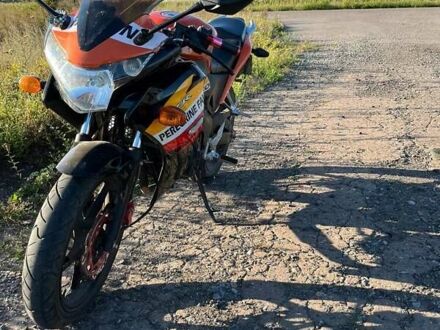 Оранжевый Мотo-Лидер ML 250 CBR, объемом двигателя 0.25 л и пробегом 7 тыс. км за 1000 $, фото 1 на Automoto.ua