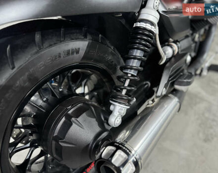 Червоний Мото Гуззі Каліфорнія, об'ємом двигуна 1.4 л та пробігом 36 тис. км за 15900 $, фото 17 на Automoto.ua