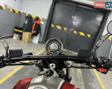 Червоний Мото Гуззі Каліфорнія, об'ємом двигуна 1.4 л та пробігом 36 тис. км за 15900 $, фото 10 на Automoto.ua