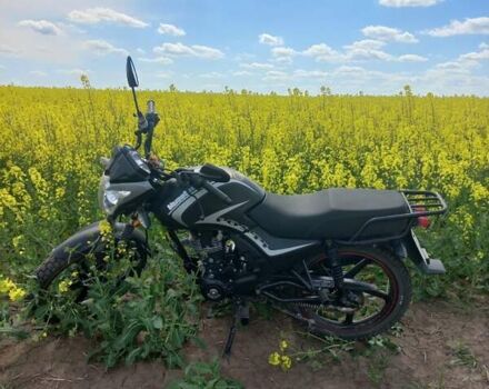 Черный Мустанг Fosti, объемом двигателя 0 л и пробегом 85 тыс. км за 820 $, фото 3 на Automoto.ua