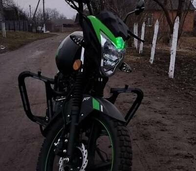 Мустанг Fosti 150 2024 в Хмельницком на Automoto.ua Черный Мустанг Fosti 150, объемом двигателя 0 л и пробегом 2 тыс. км за 901 $, фото 6 на Automoto.ua