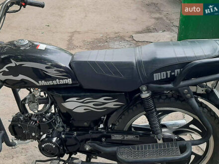 Мустанг MT 125-2B 2021 у Покров (Орджонікідзе) на Automoto.ua Чорний Мустанг MT 125-2B, об'ємом двигуна 0.12 л та пробігом 3 тис. км за 553 $, фото 1 на Automoto.ua