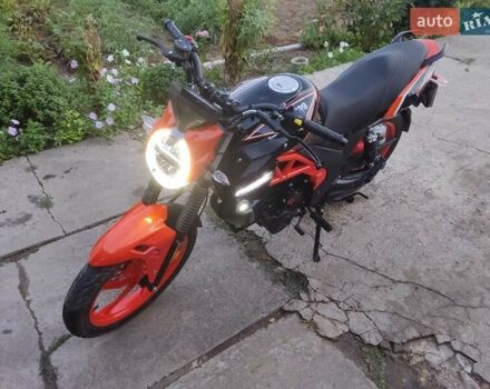 Чорний Мустанг XTREET 250, об'ємом двигуна 0.22 л та пробігом 5 тис. км за 1150 $, фото 4 на Automoto.ua